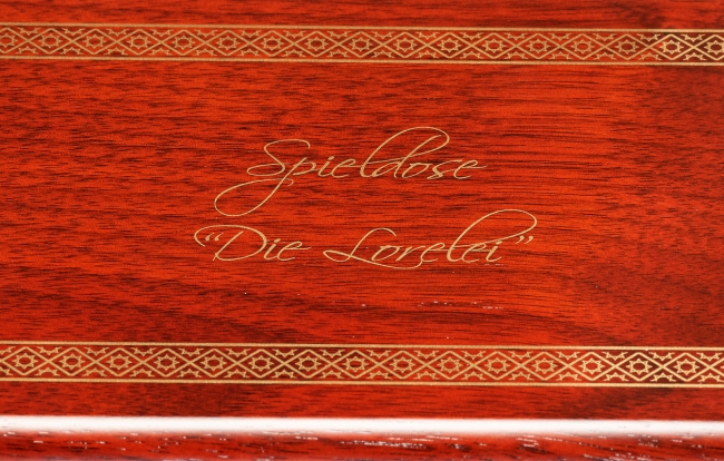 Fate/stay night」15周年を記念して 「ローレライ」の高級オルゴールが