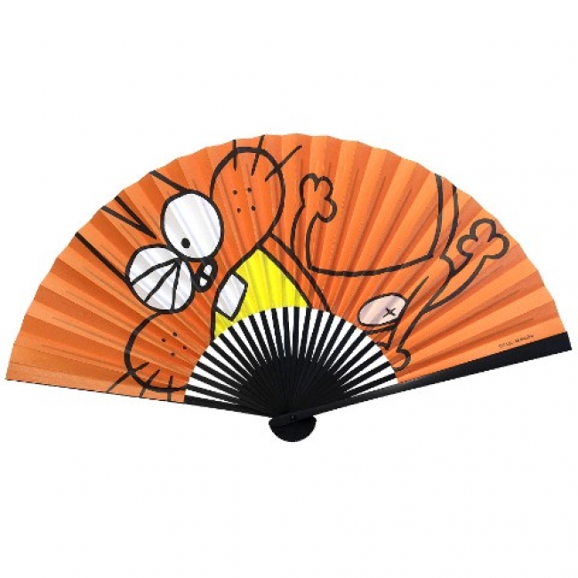 1718年創業の老舗「白竹堂」の京扇子と「進撃の巨人」「赤塚不二夫作品