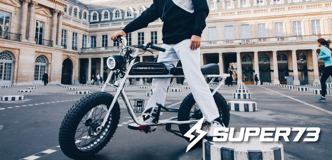 FREAKʼS STORE渋⾕に隣接するギャラリー「OPEN STUDIO」にて、アイ