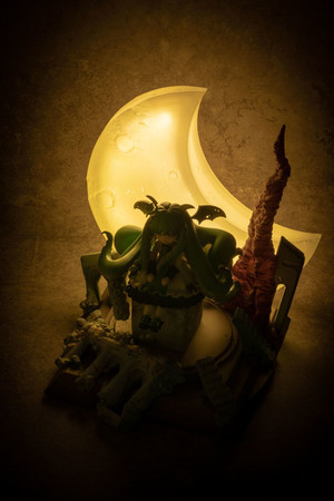 ぼーっとするルルイエの主 ちびクトゥルフちゃん 完成品フィギュア』が