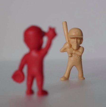 広島東洋カープ公認グッズ。選手がミニフィギュアになった「炎の赤ヘル