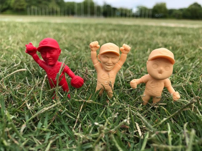 広島東洋カープ公認グッズ。選手がミニフィギュアになった「炎の赤ヘル