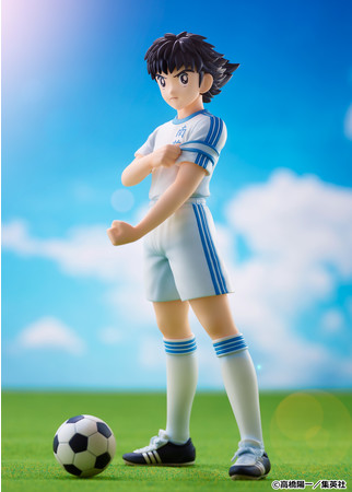 国民的人気サッカーコミック『キャプテン翼』より主人公「大空翼」が