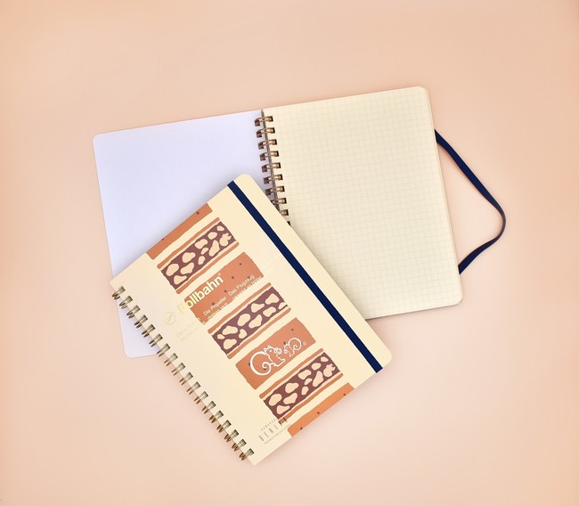 クルミッ子”や“リスくん“が描かれた「ロルバーン ポケット付メモ L」7