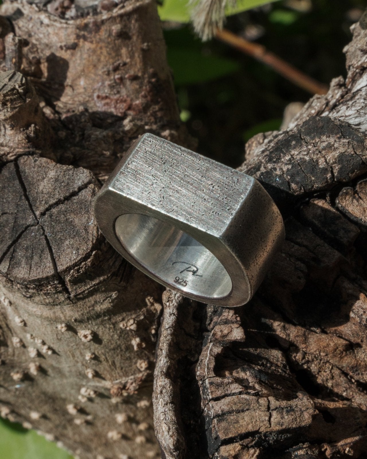 SIGNET Pinky Ring – PRY