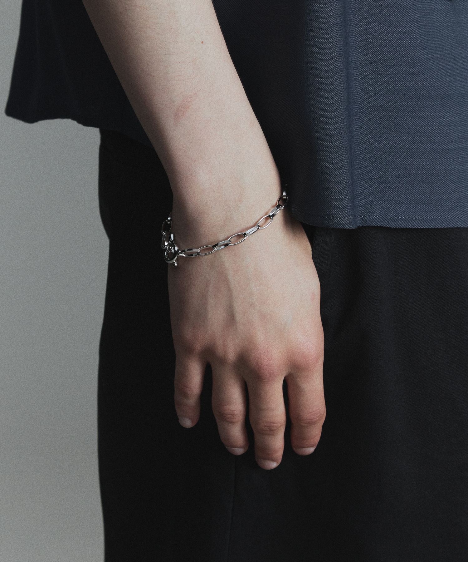 オーバルリンクチェーンブレスレット(FREE SILVER): : メンズ｜PUBLIC