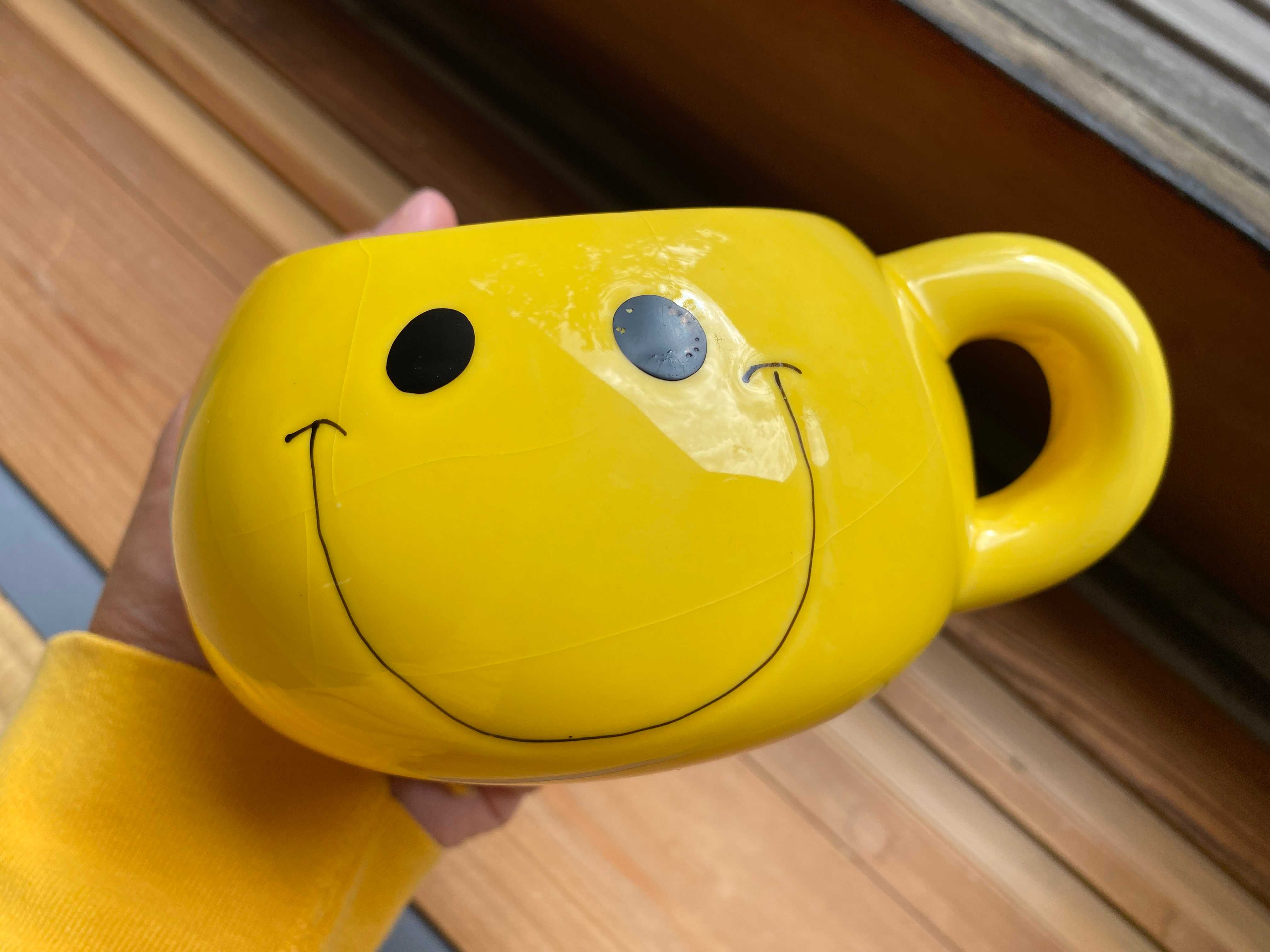 ニコちゃんマグ3兄弟！スマイリーマークのマグカップが大集合