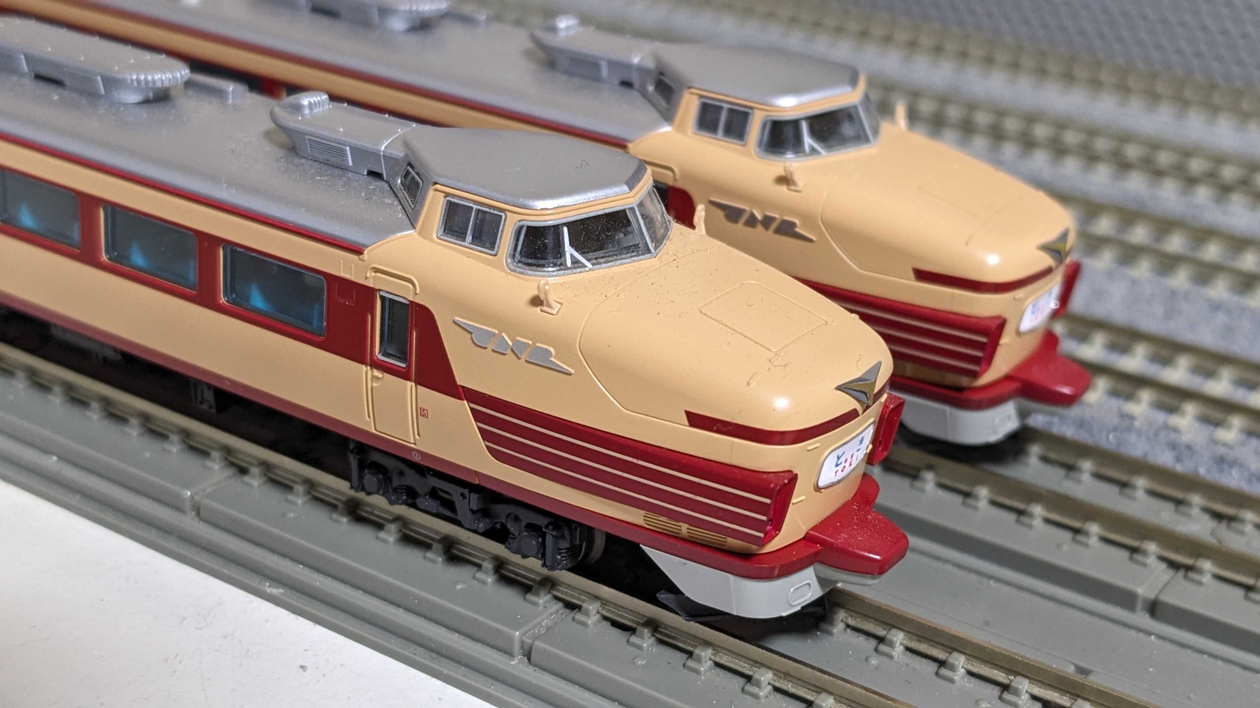 🔴入線 KATO 10-1147 基本ｾｯﾄ 181系100番台「とき•あずさ」6両ｾｯﾄ