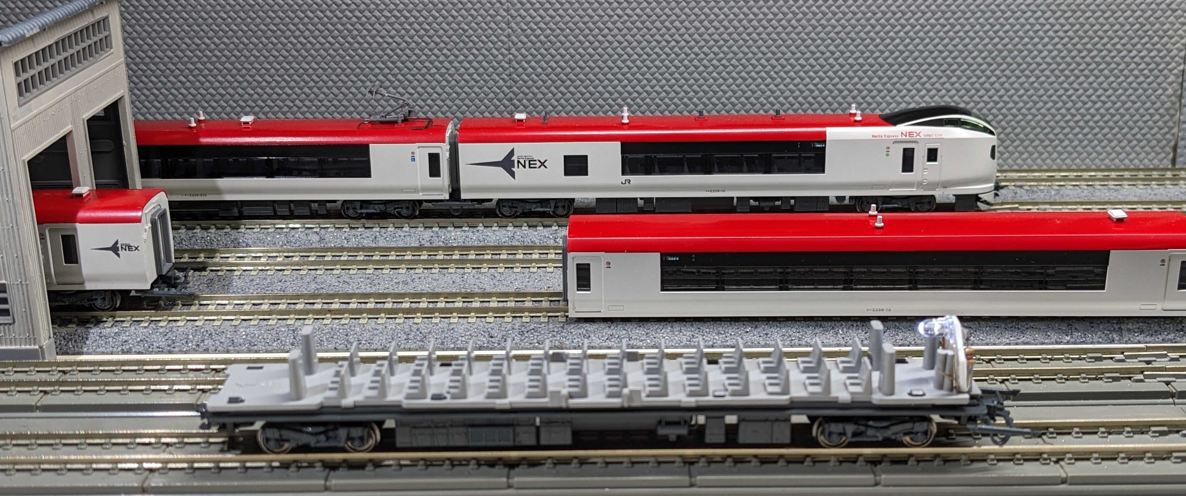 🟡💡室内灯工事② KATO 10-847/848 E259系「成田エクスプレス」完成