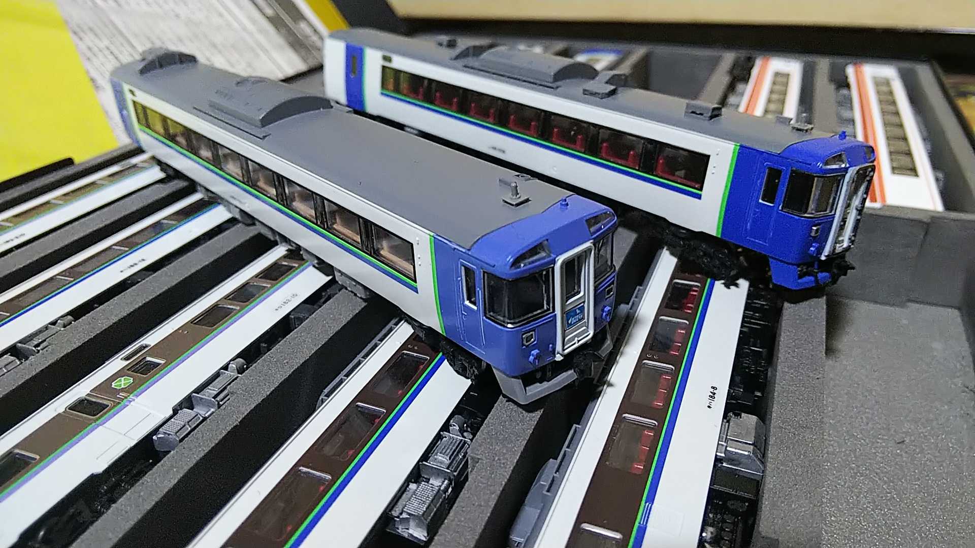 TOMIX キハ183-4550(2550番台セット) - 地獄空母指揮官兼提督の日記