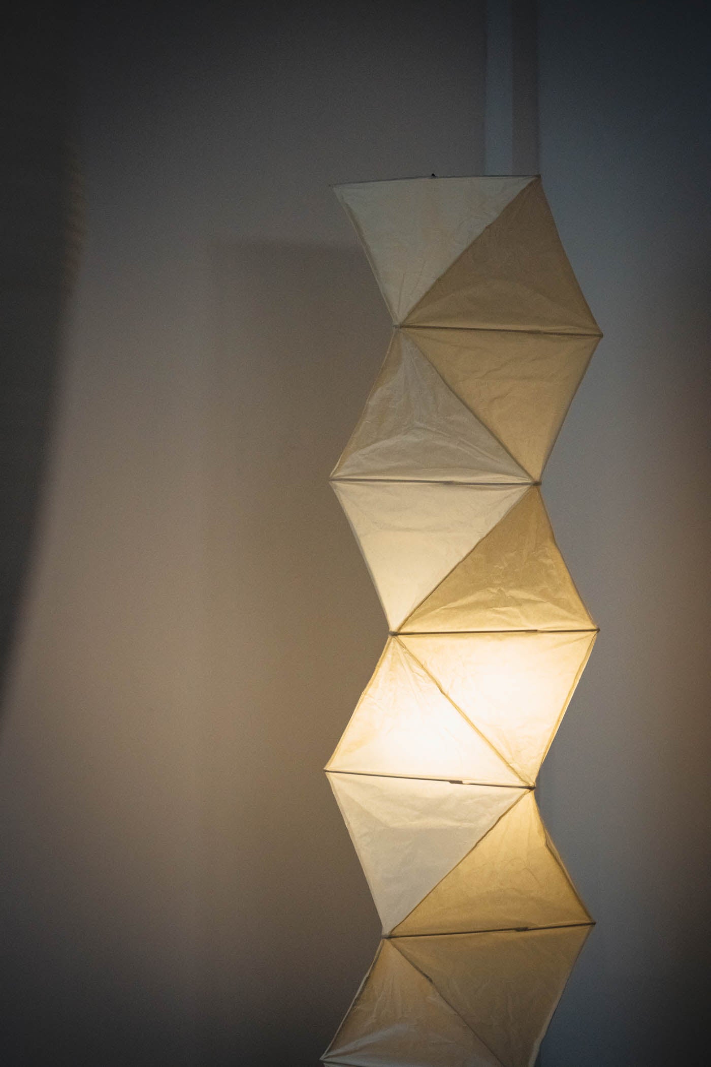 Akari UF4-L8 - Floor Lantern – Public Record