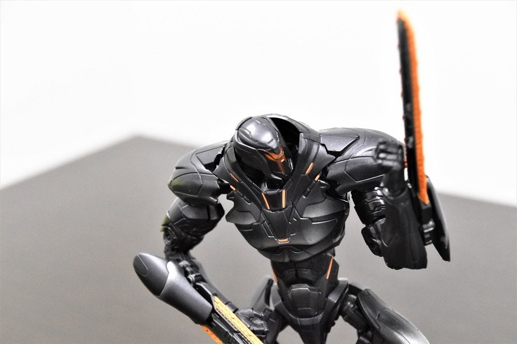 限定3000個シベリア対決セットが爆売れ！ 『パシフィック・リム