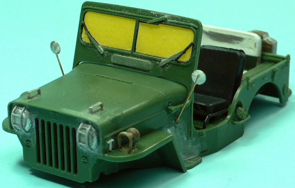 三菱ジープJ4A（ウイリスCJ3B）