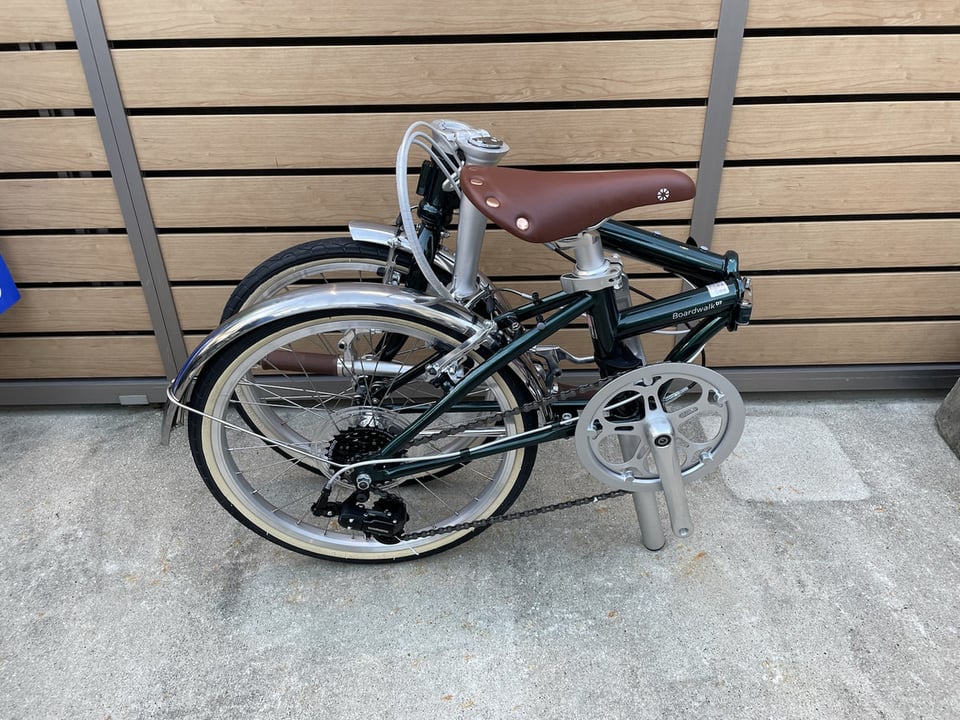 下鴨店】クロモリフレームの折りたたみ自転車 DAHON Boardwalk D7