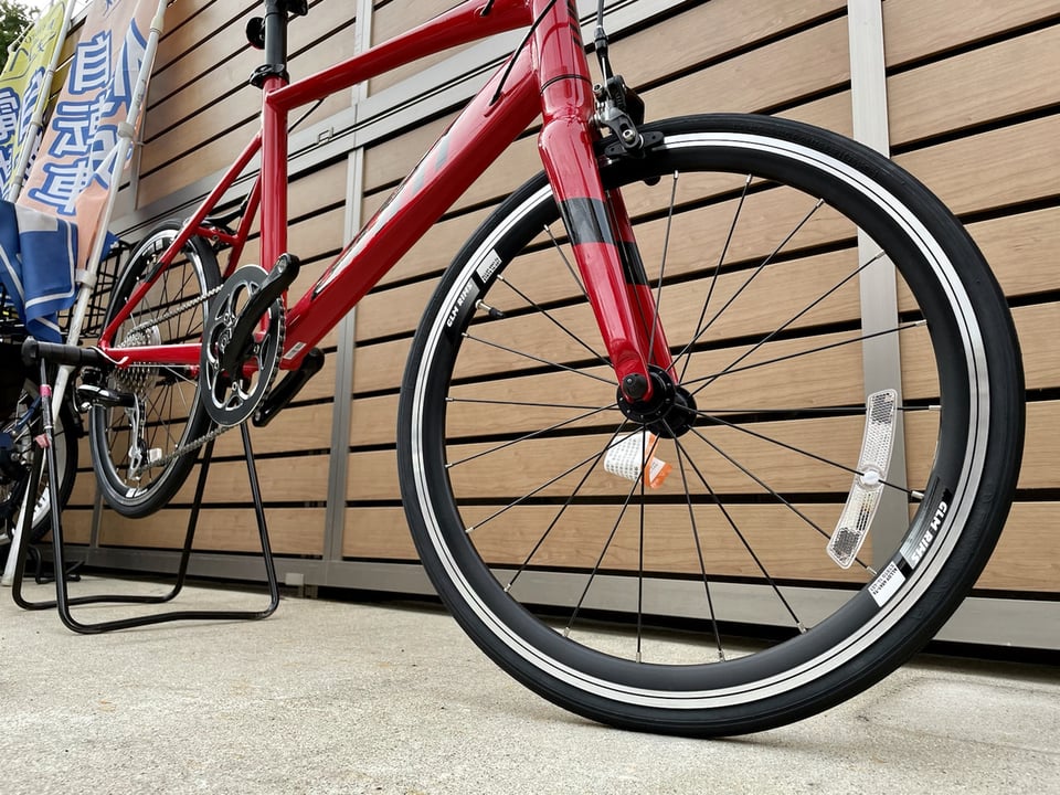 下鴨店】GIANT IDIOM 2 赤く輝くミニベロ - 株式会社きゅうべえ｜京都