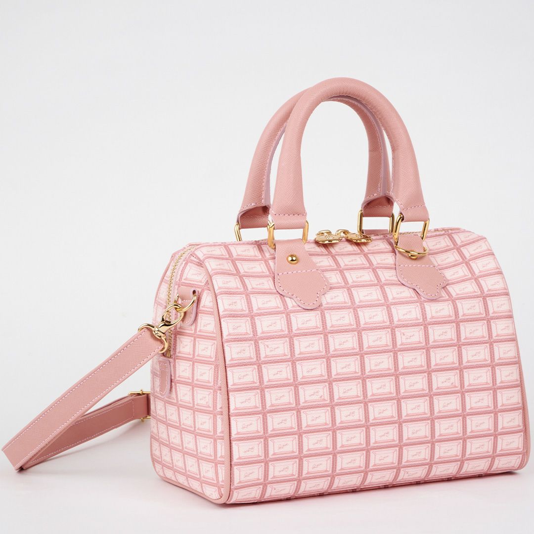 ストロベリーチョコレート・ミニ ボストンバッグ | Q-pot. ONLINE SHOP