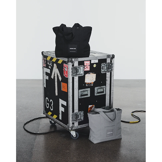 Kvadratが Kvadrat/Raf Simons より、 数量限定の新作アイテムを発売