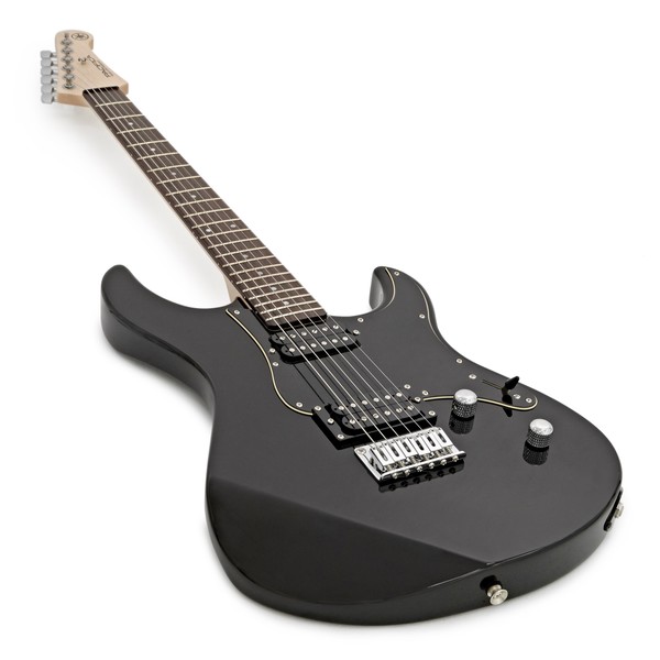 Yamaha Pacifica 120H, Black at Gear4music