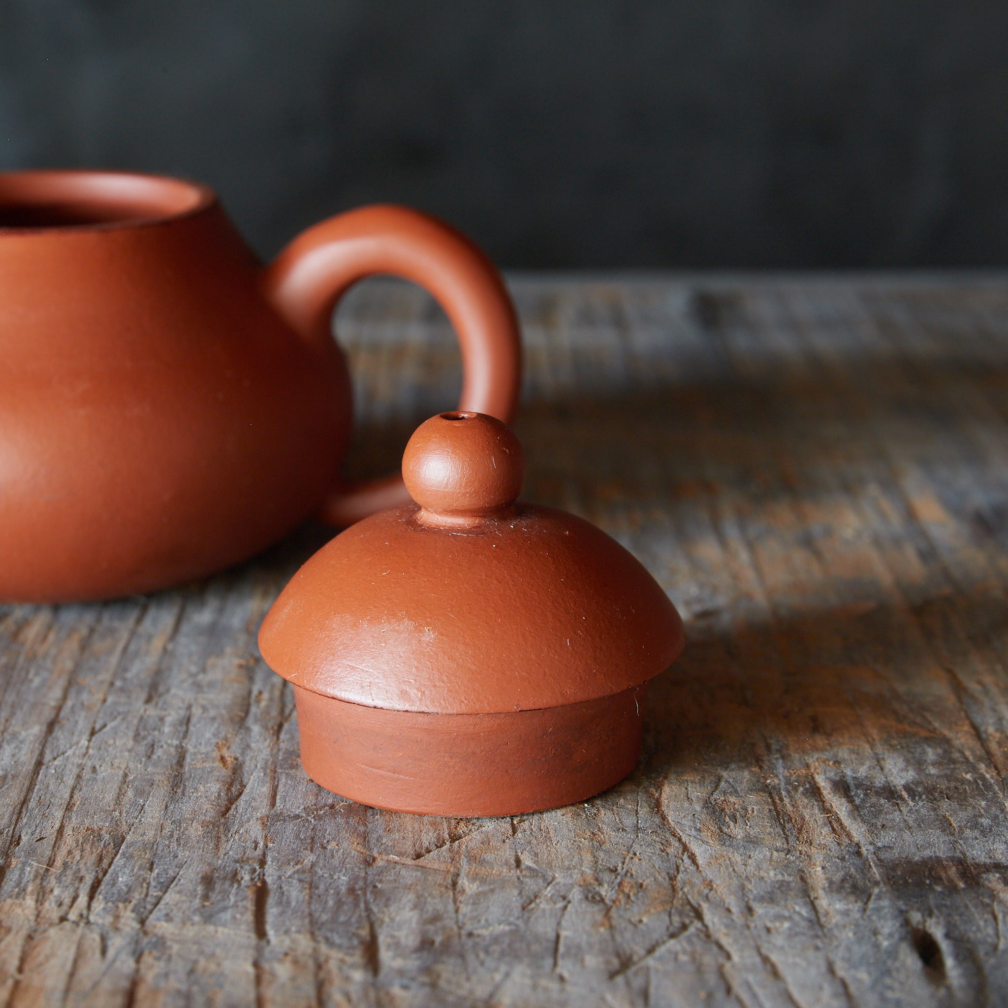 清代-民国期 荊渓南孟臣製 朱泥梨型壺（急須）（1616–1949CE） | 入