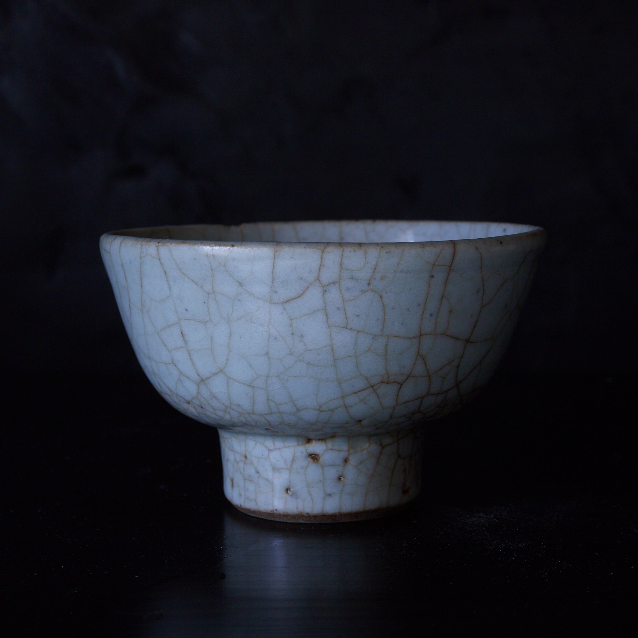 元代–明代 青磁開片高足茶碗 木箱付（1206–1644CE） | 入蘆花