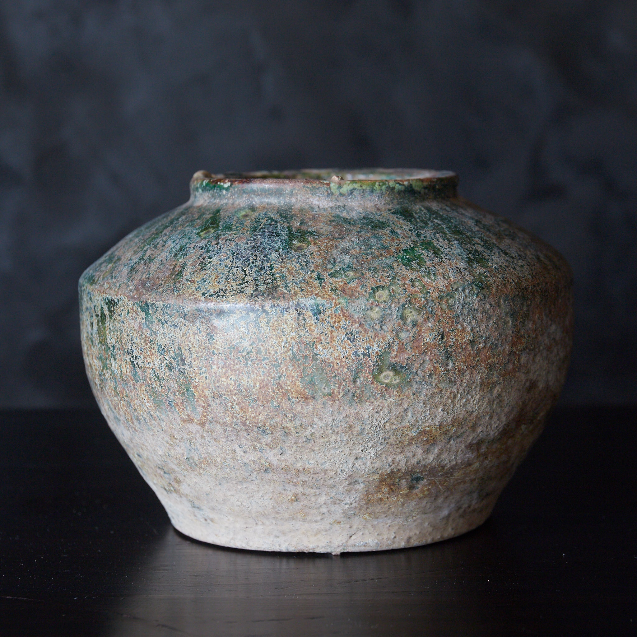 漢代 銀化緑釉小壷（206BCE–220CE） | 入蘆花（ロカニイル）