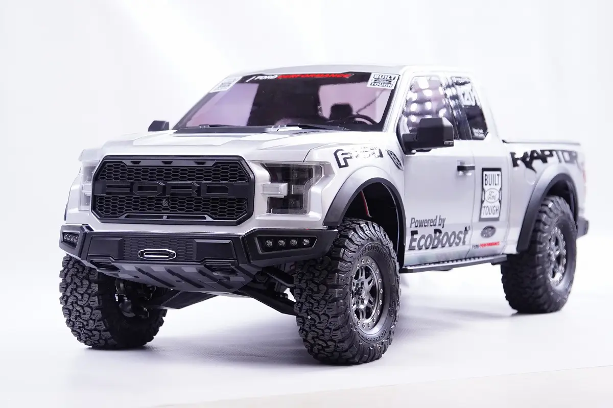 発売間近】TRACTION HOBBYトラクションホビー 1/8スケール F150