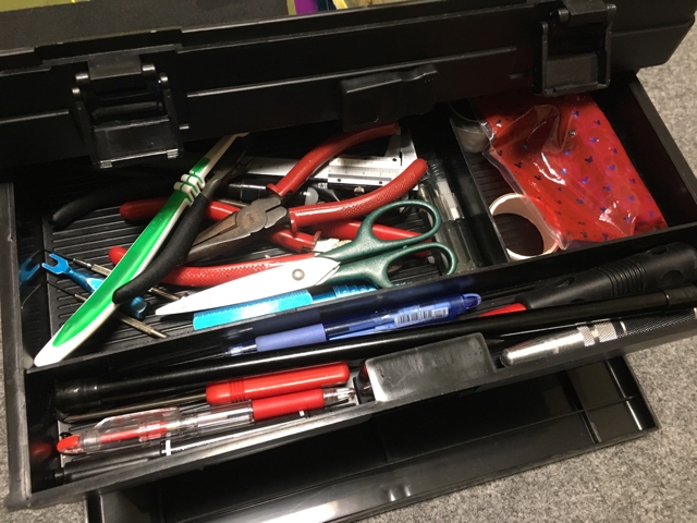 工具箱の中身はなんだろな！？と最近気になっております | RC/DC
