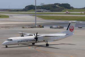 DHC-8-400CC | 琉球エアーコミューター