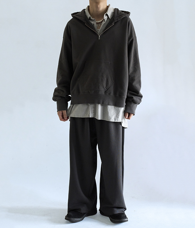 ANCELLM HALF ZIP HOODIE [BLACK] - Fresh Service NECESSARY or