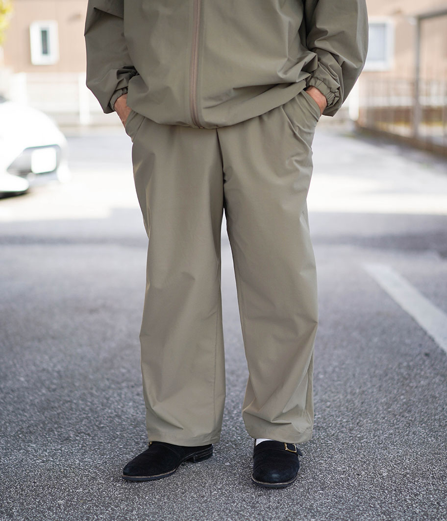 Fresh Service CORPORATE TRACK SUIT [TAN] - Fresh Service NECESSARY