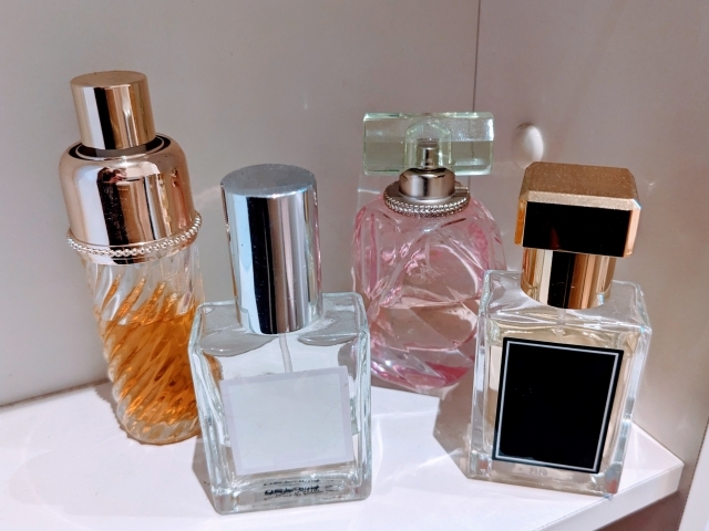 なぜ今？日本で香水の売り上げが伸びている | RadiChubu-ラジチューブ-