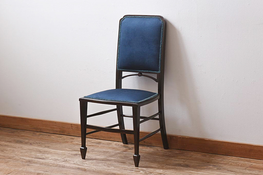 優雅なフランスアンティークチェア。おすすめデザインを一挙ご紹介