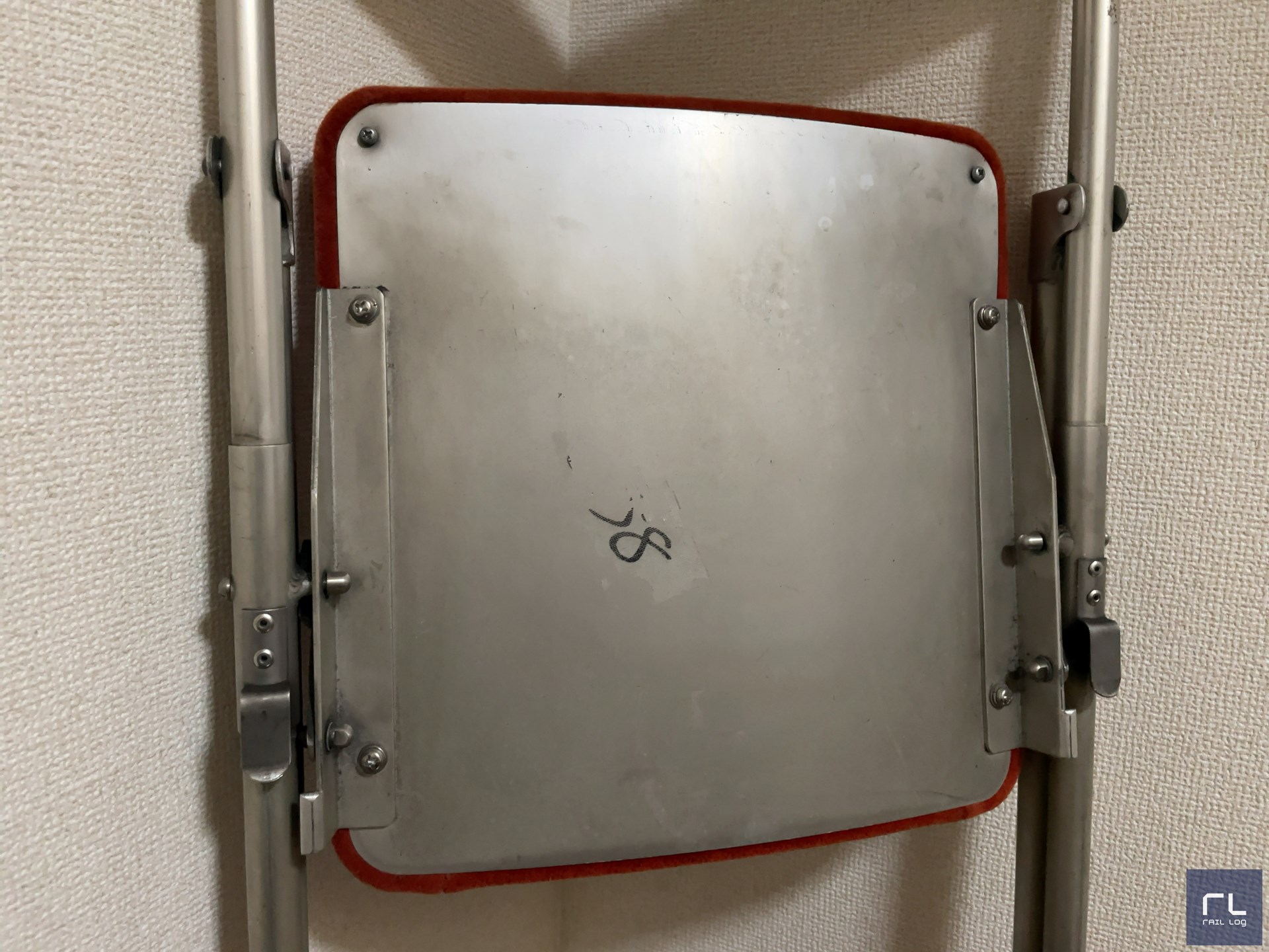 西武2000系？点検蓋のみ