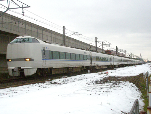 JR西】12輌貫通化された683系4000番代T50編成 | 鉄道ホビダス