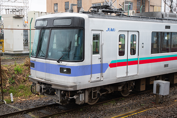 03系一族の中で唯一今もスカートなしで活躍中 上毛電鉄で走る「元