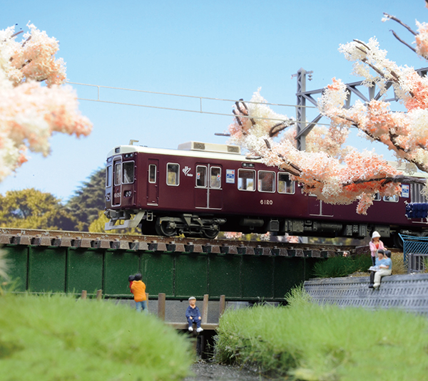 いつでも満開の桜を… Nゲージでオールシーズン楽しめるお花見ジオラマ