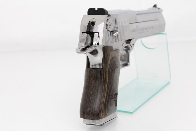 デザートイーグル .50AE クロームステンレス ガスブローバック 木製
