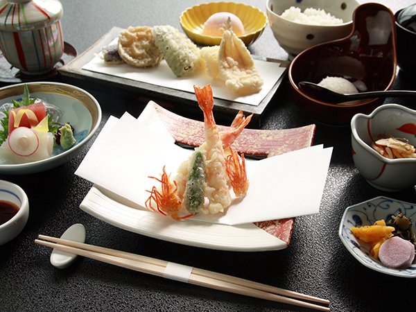 ランチ｜レンブラントホテル東京町田【公式】