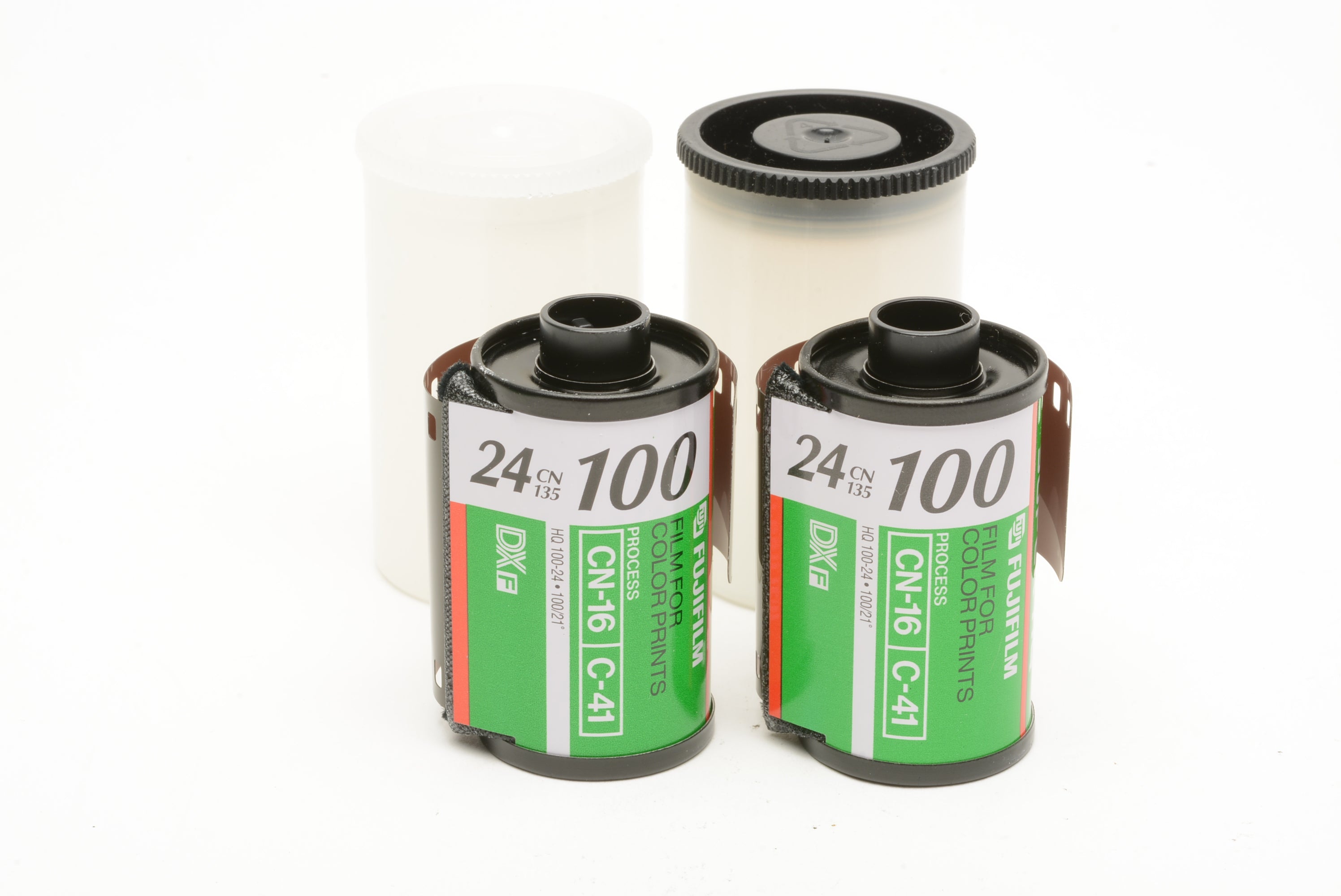 2X Fujifilm Fujicolor Super HQ100ASA CN 135-24, Expired