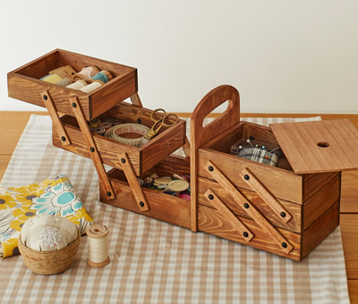 木箱でつくるスライド式ソーイングBOX｜Enjoy! DIY｜リフォームで