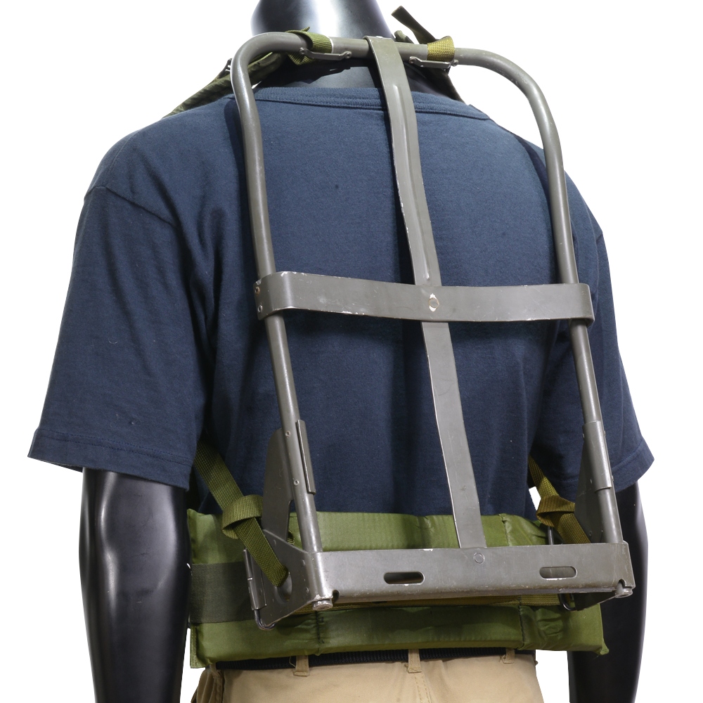 米軍放出品 アリスパック用フレーム LC-2 ショルダーストラップ付き