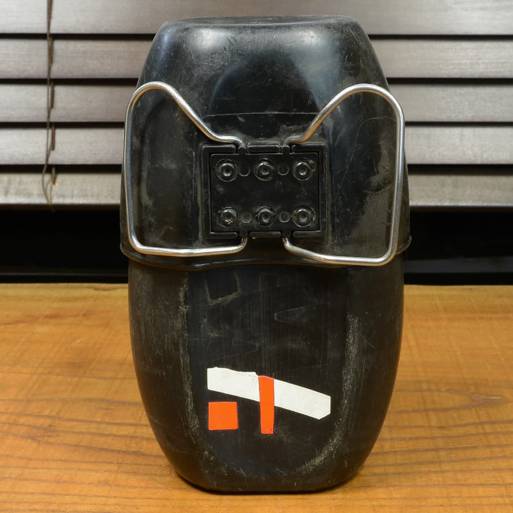 イギリス軍放出品 キャンティーン OSPREY 水筒 樹脂製 カップ付き