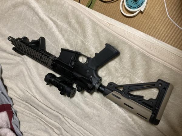 HOGUE バットストック M4/AR-15用 ラバーコーティング仕様 MIL-SPECの