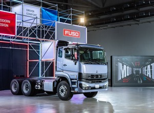 2003年8月の三菱ふそう スーパーグレートニュースまとめ | レスポンス