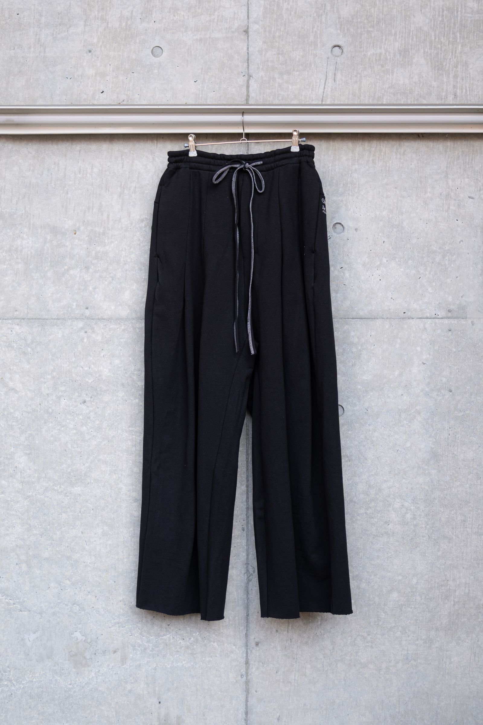 SHINYAKOZUKA - ORDINARY HOME BAGGY / BLACK | Retikle Online Store