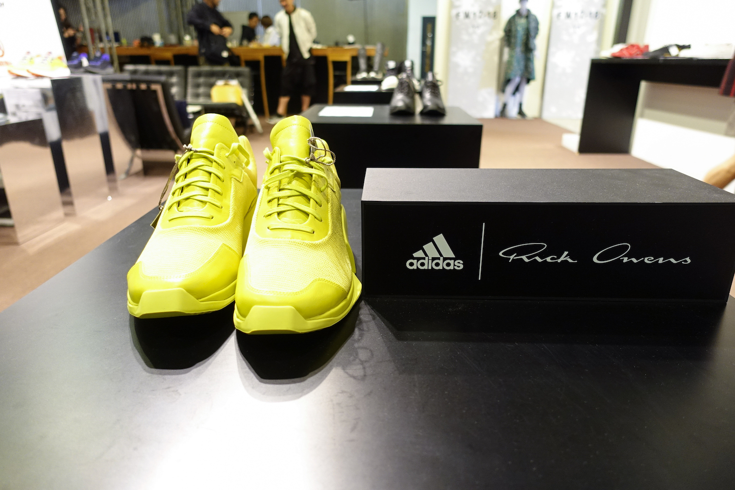 展示会レポート】adidas Y-3 / adidas by RAF SIMONS / adidas by Rick