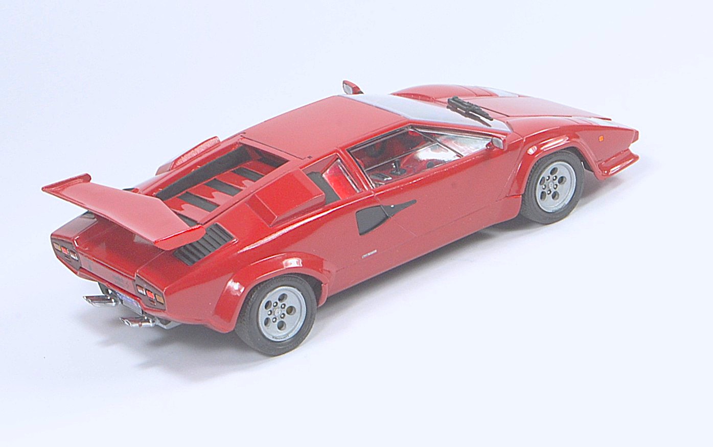 Lamborghini Countach LP500S | IPMS/USA Reviews Website