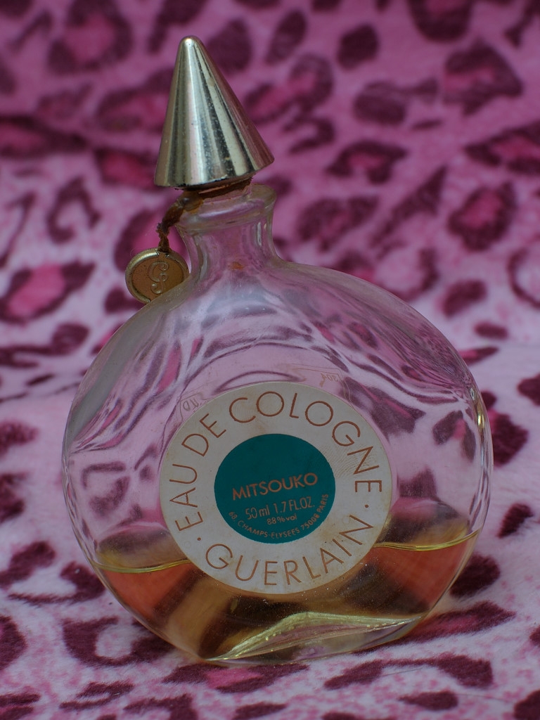 価格.com - 『ミツコ EDT 昔のボトル』ゲラン ミツコ EDT 50ml MA☆RS