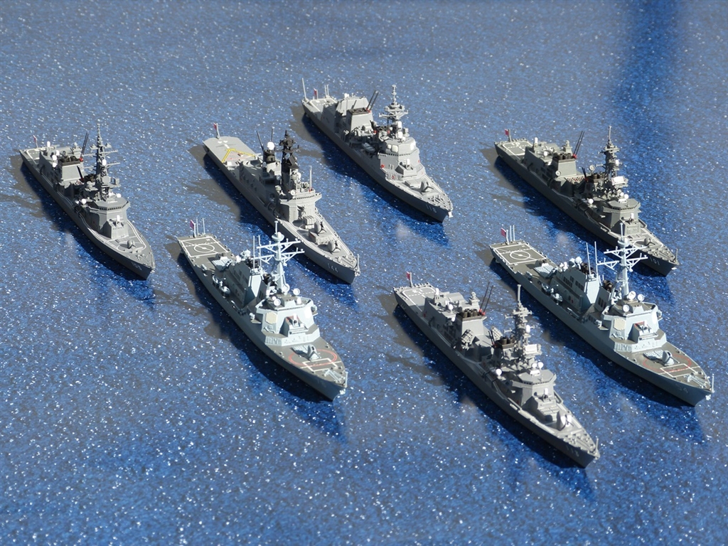 価格.com - 『2015年末の鐵屋海軍、第四艦隊。「くらま」がDDH。DDGは