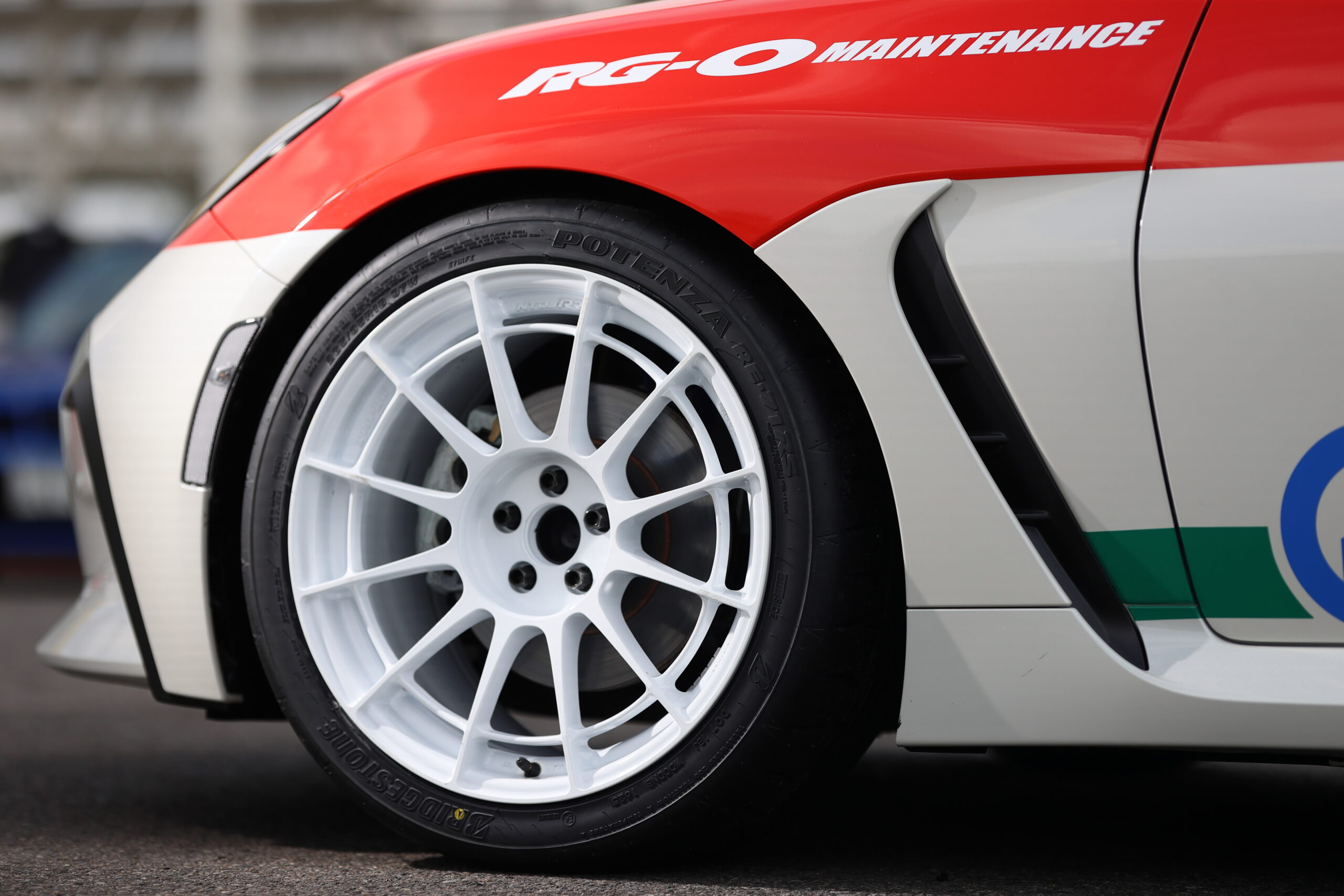 265/35R18が履けるZN8/ZD8専用ホイール「ENKEI NT03RR Type SS」純正